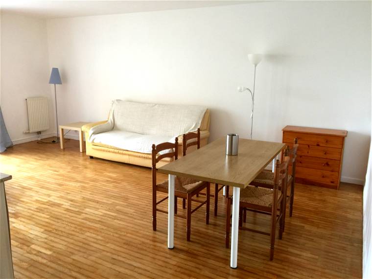 Homestay Courbevoie 182539-1