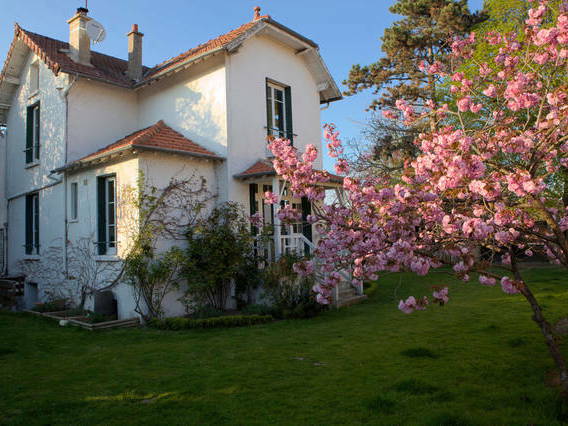 Homestay Vernouillet 100903