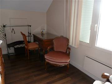 Room For Rent Antony 111082