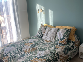 Alquiler de habitación amueblada para el año escolar.