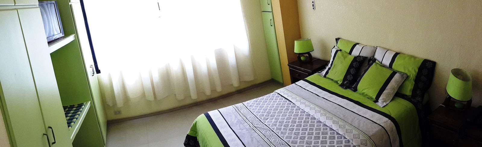 Hospedagem Em Casa De Família Quito 4272