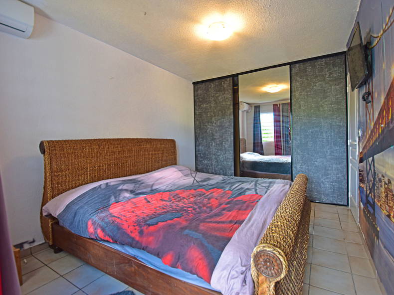 Quedarse En Casa Marigot 460331-1