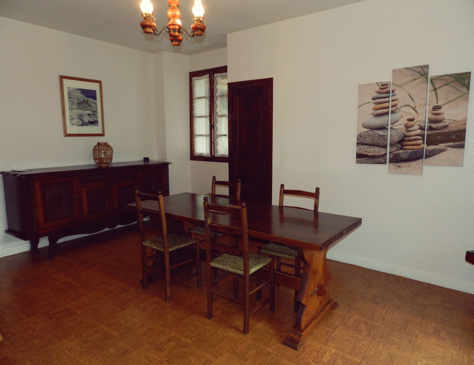 Oberoende Studio Esquièze-Sère 80455