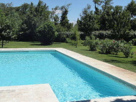 Entire Home Tarascon 64132-1