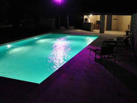 Entire Home Tarascon 64132-2