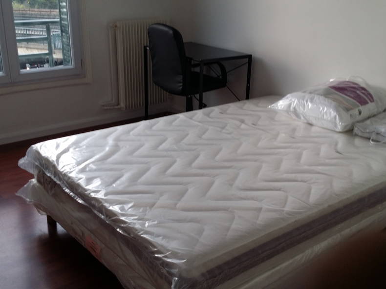 Kolokation Saint-Maur-des-Fossés 90775-3