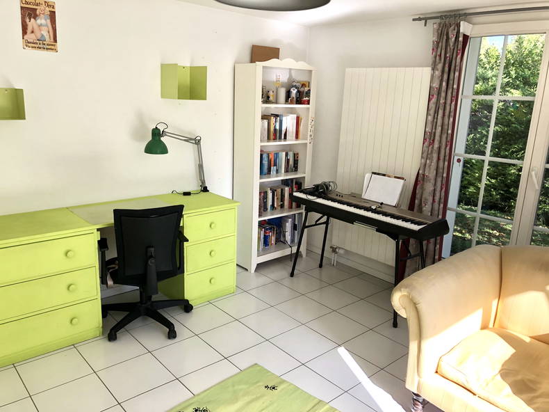 Quedarse En Casa Plan-les-Ouates 230530-2