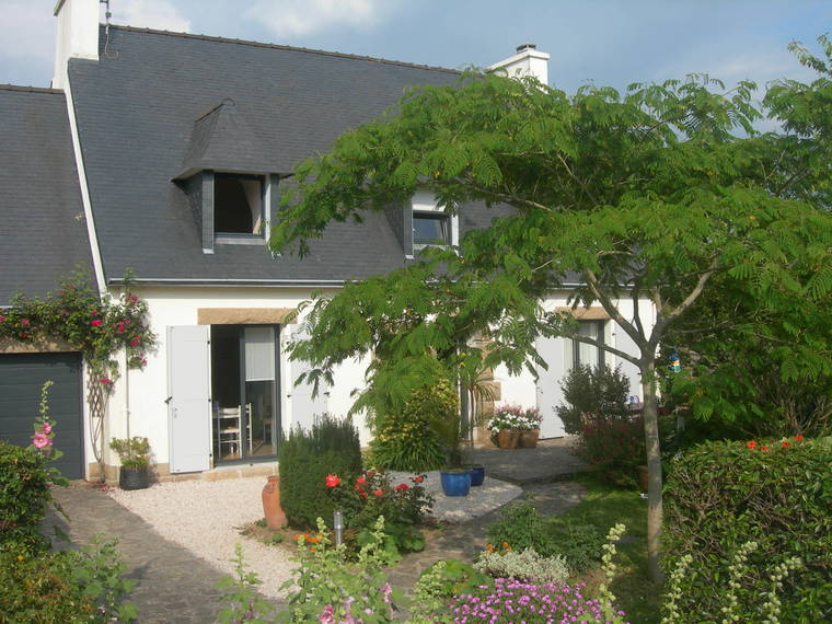 Homestay Plonéour-Lanvern 80542