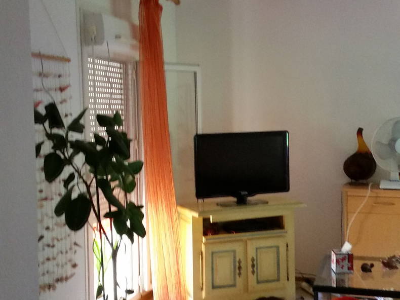 Homestay Saint-Brès 106006-1