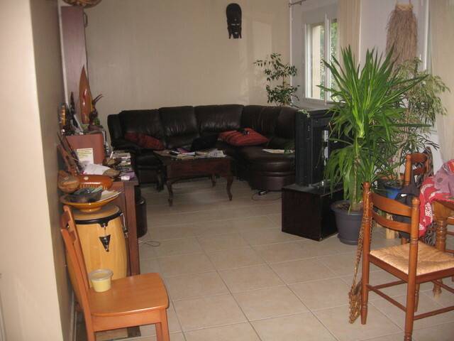 Homestay Saint-Fons 53032