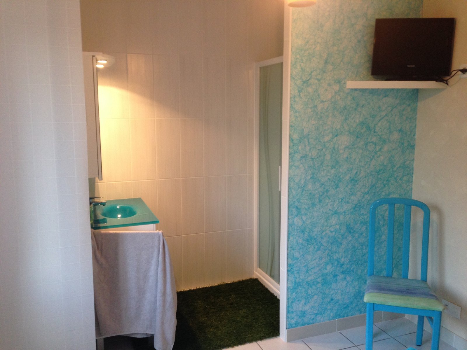 Homestay Carcassonne 98014
