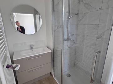 Chambre chez l'habitant à louer à Gap - photo 6 : salle de bain-6