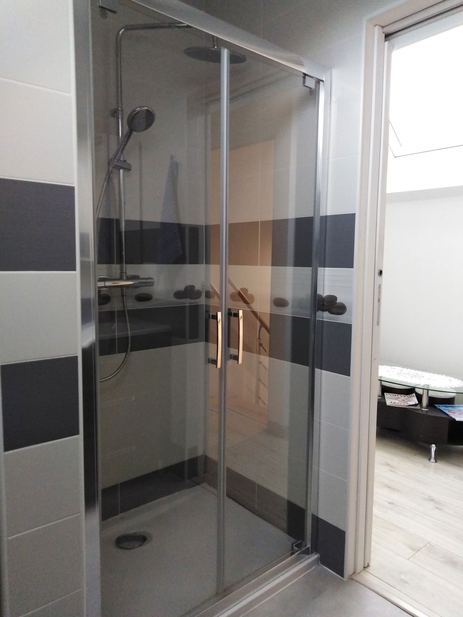 Colocatie Le Mesnil-Esnard 243195