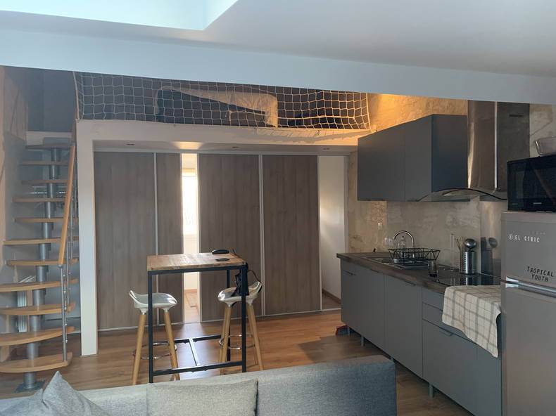 Hela Huset Bordeaux 654876-1