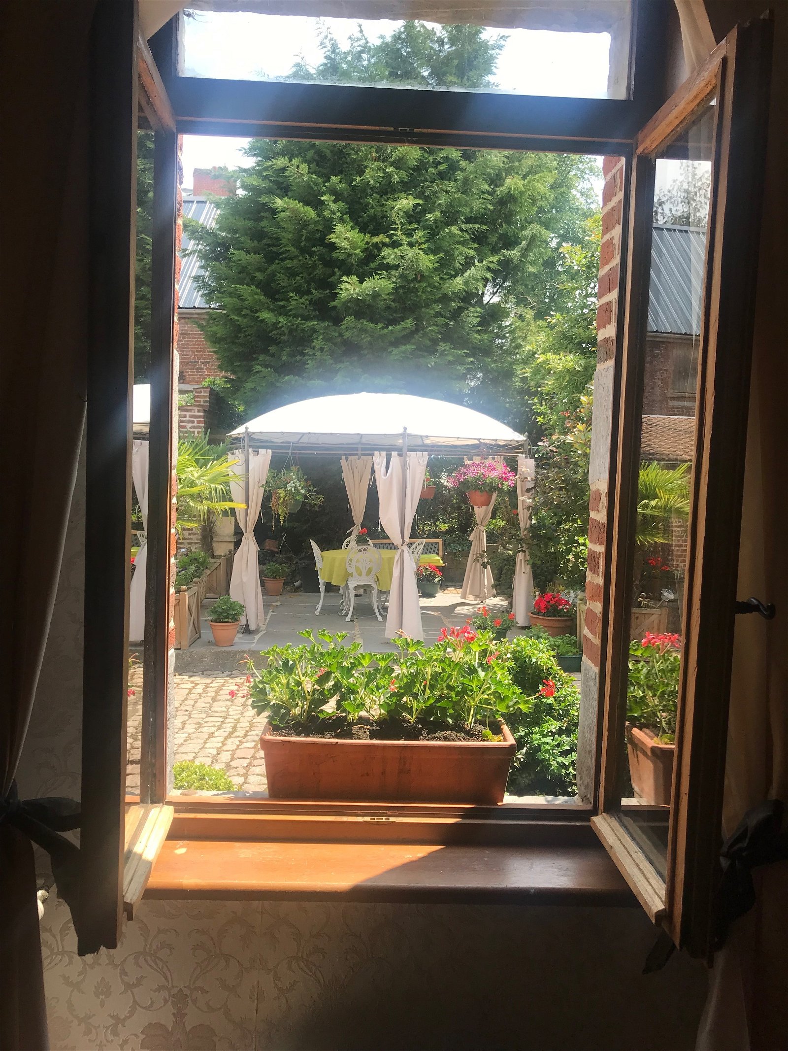 Itsenäinen Studio Frasnoy 249976