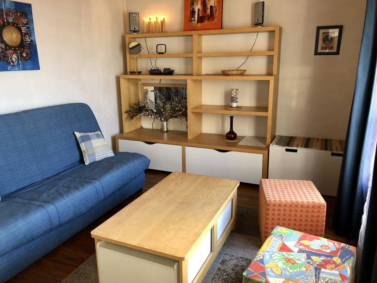 Homestay Paris 94104-1