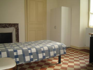 Chambre À Louer Sainte-Gemmes-Sur-Loire 108758