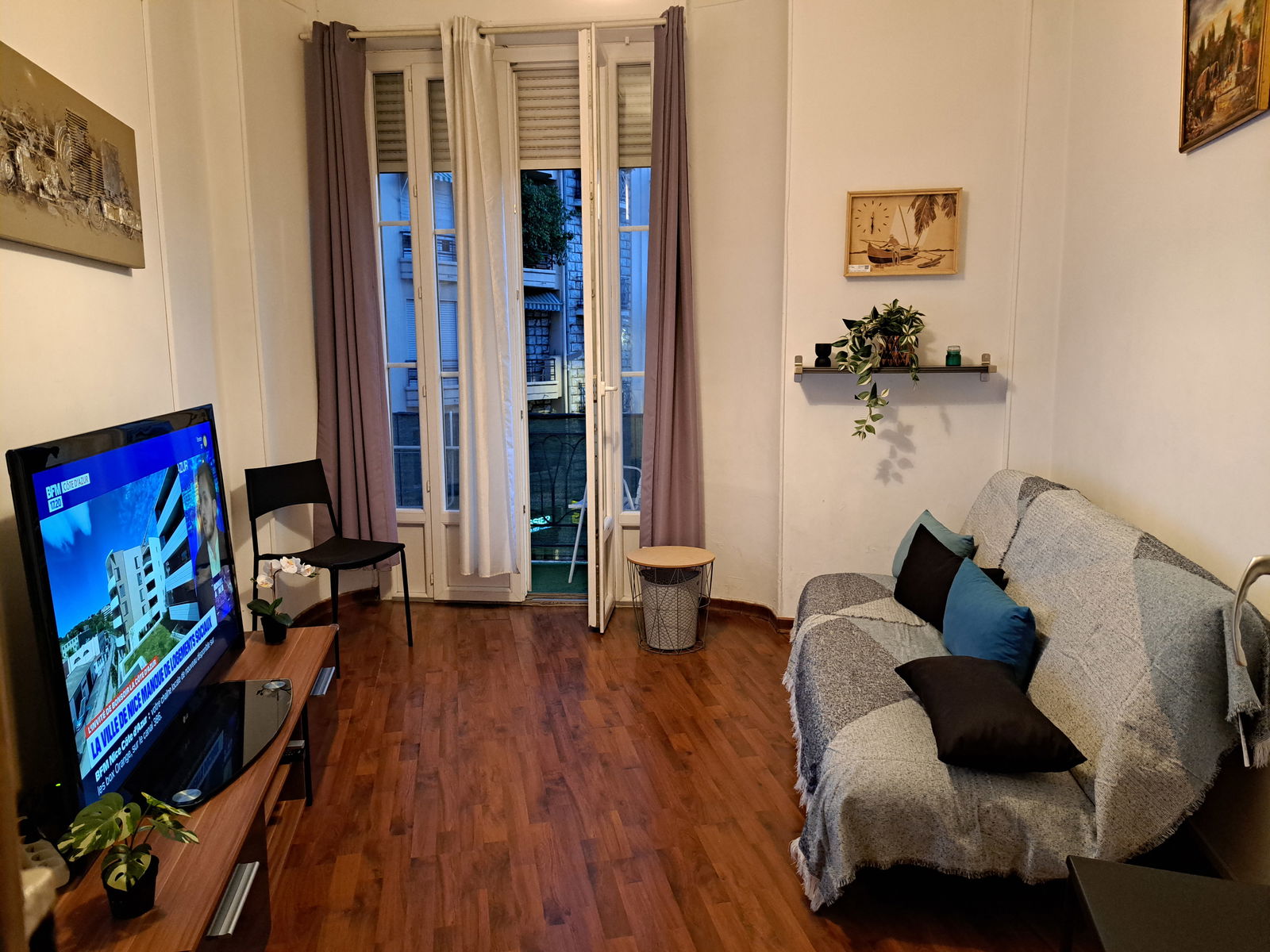 Niezależne Studio Nice 143031