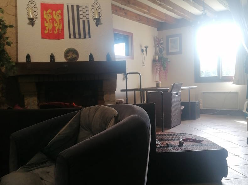 Hospedagem Em Casa De Família Issou 508925-3