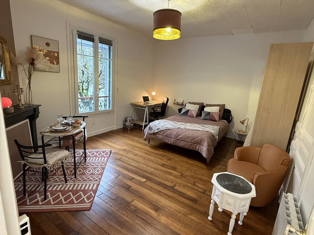 Homestay Sannois 669309-1