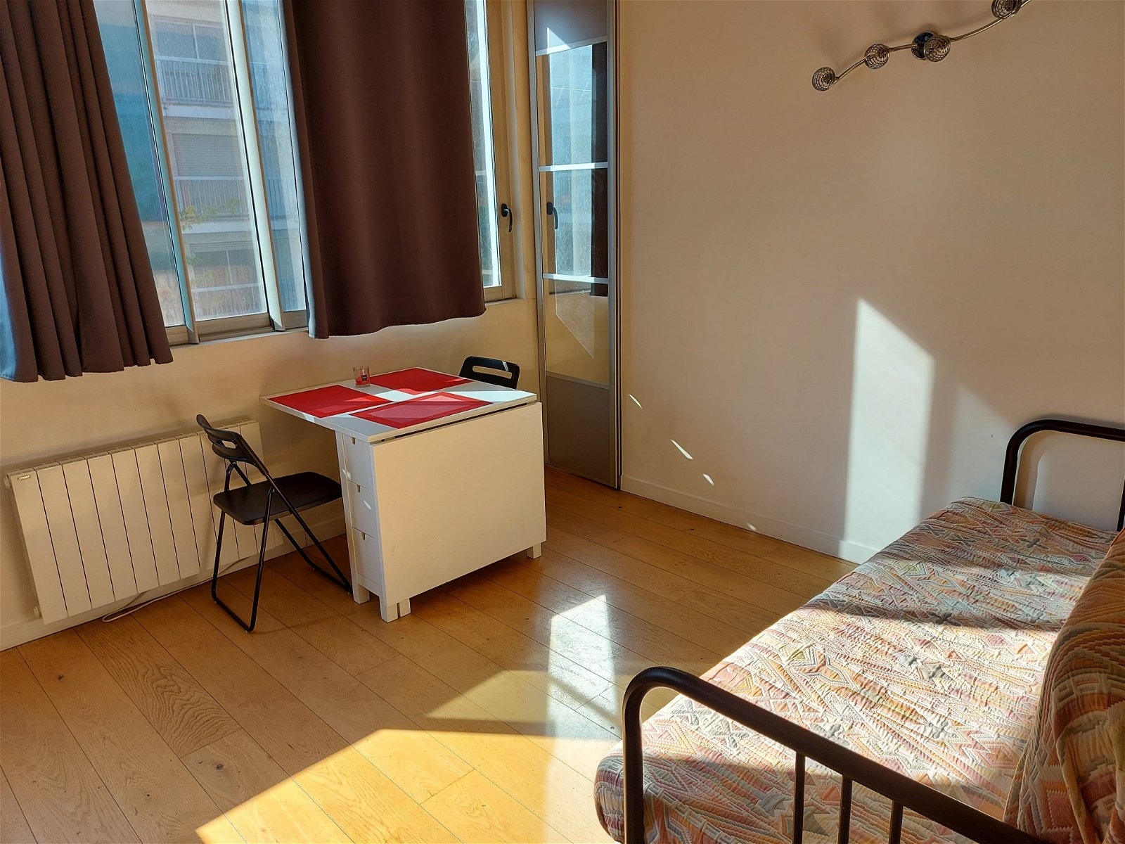 Oberoende Studio Paris 88580