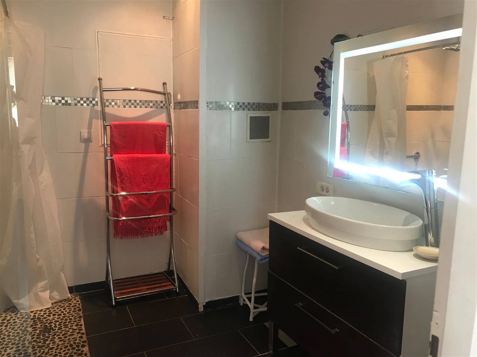 Itsenäinen Studio Frasnoy 238890