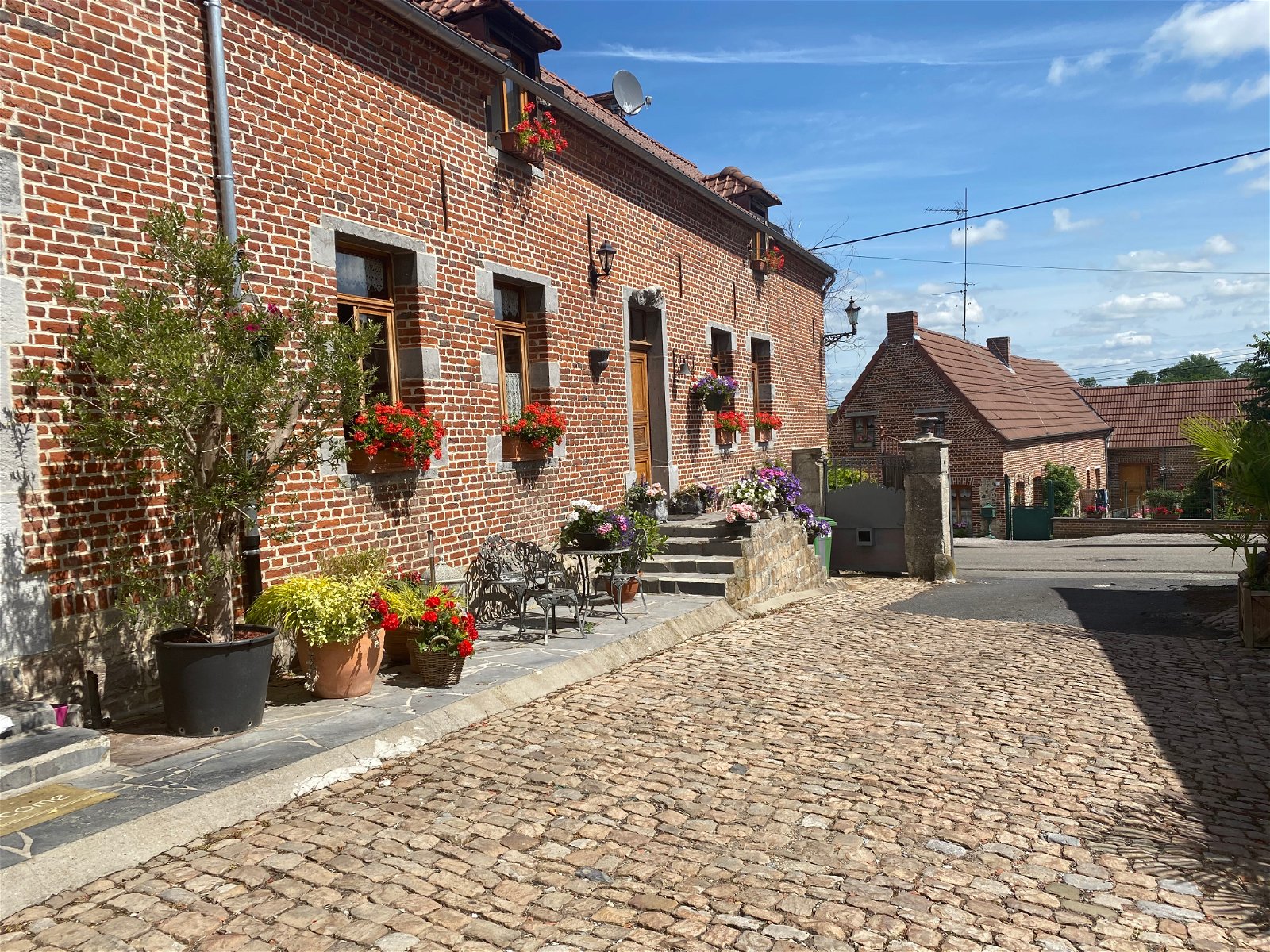 Itsenäinen Studio Frasnoy 238890