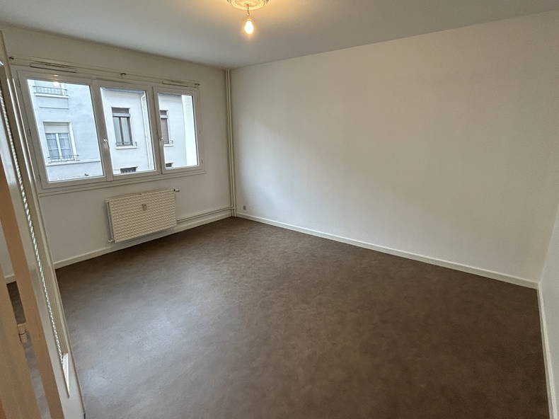 Logement Entier Saint-Étienne 664309-4