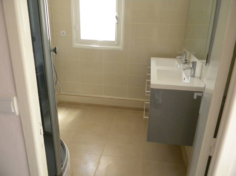 Entire Home Nice 135968-2