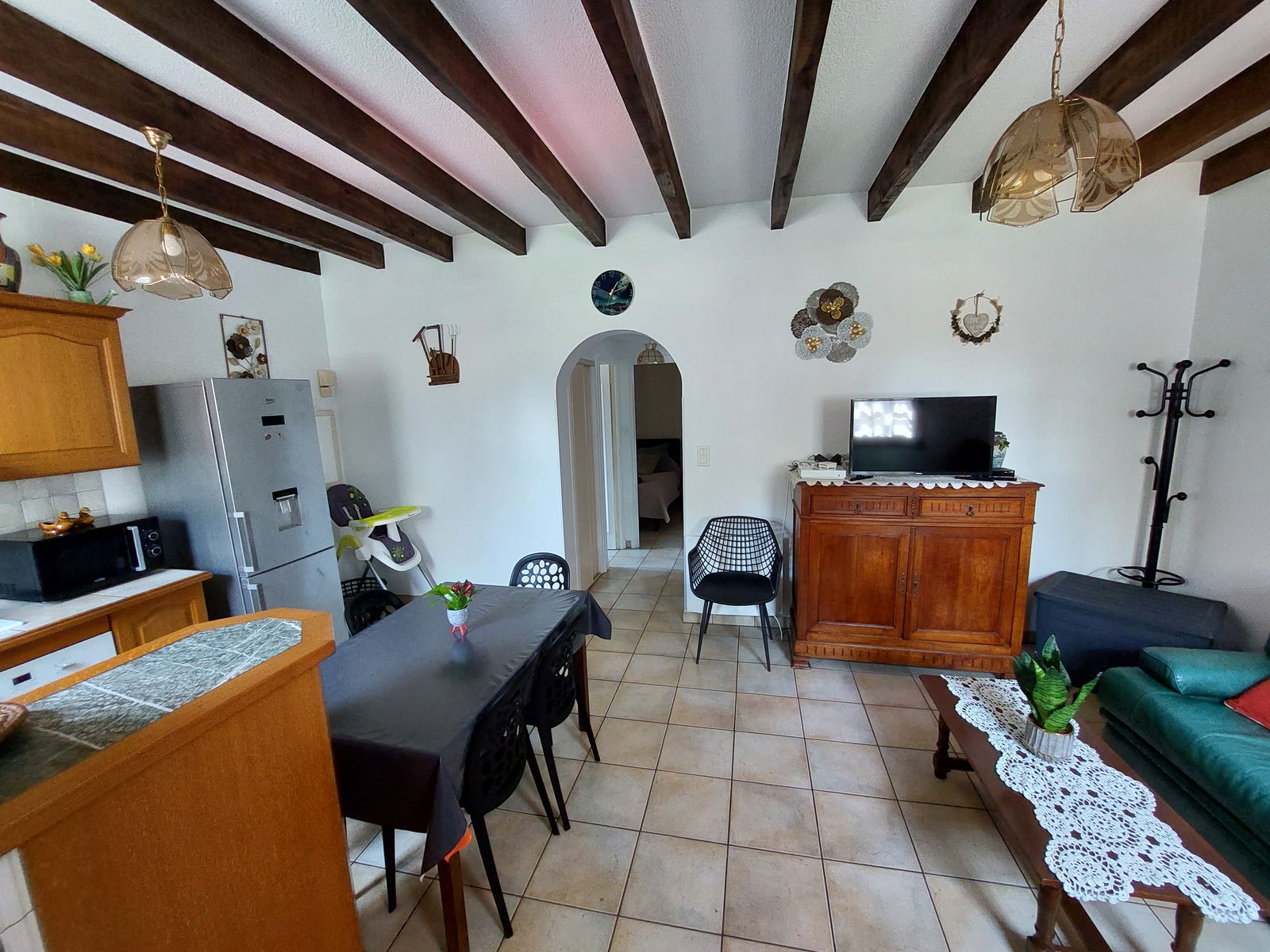 Onofhängeg Studio Saint-Pardoux-l'Ortigier 73070