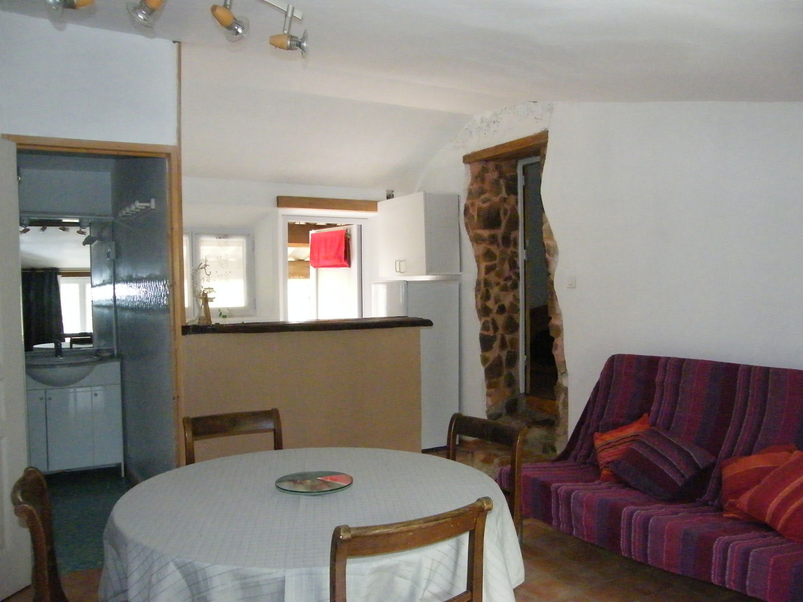 Onofhängeg Studio Flassans-sur-Issole 103310