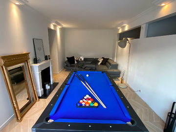 Roomlala | Loft 125m2 Balkon Thuisbioscoop