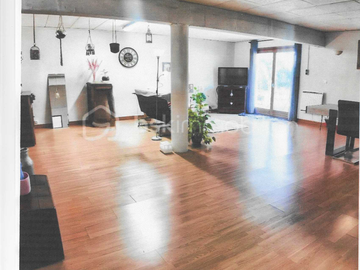 Entire home for rent in Léojac - photo 1: Other room-1