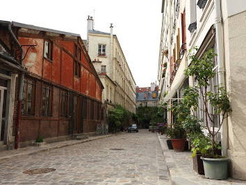 Entire Home Paris 192751-2