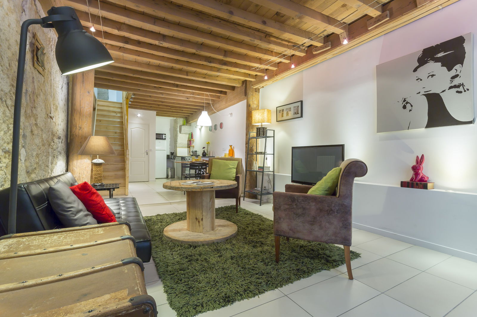 Estudio Independiente Lyon 237877