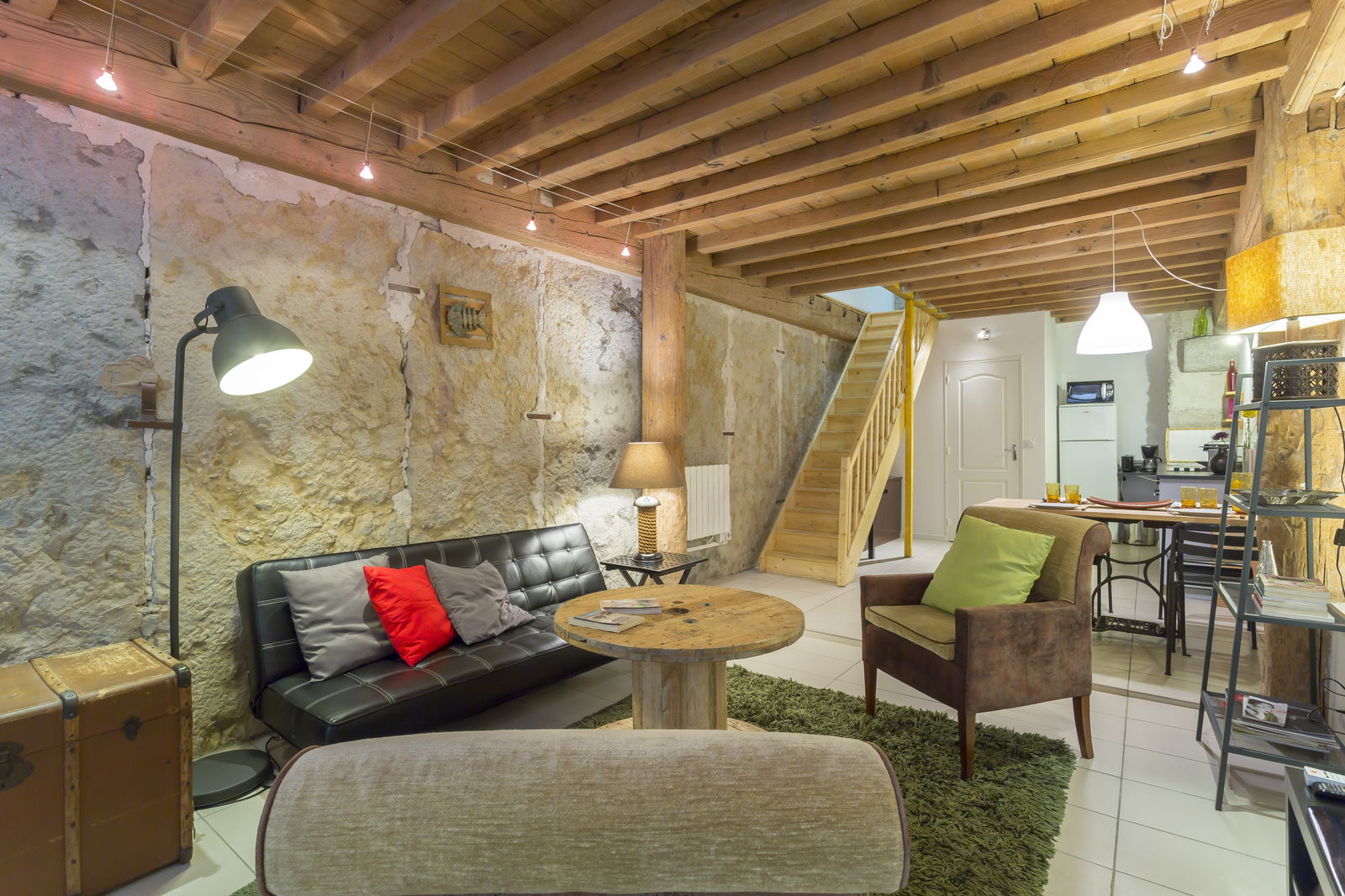 Estudio Independiente Lyon 237877