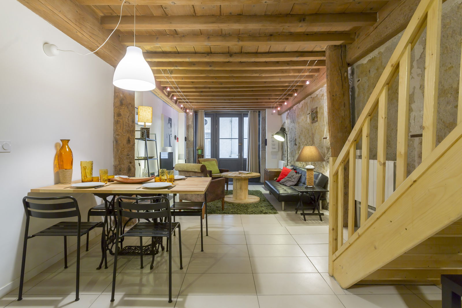 Estudio Independiente Lyon 237877