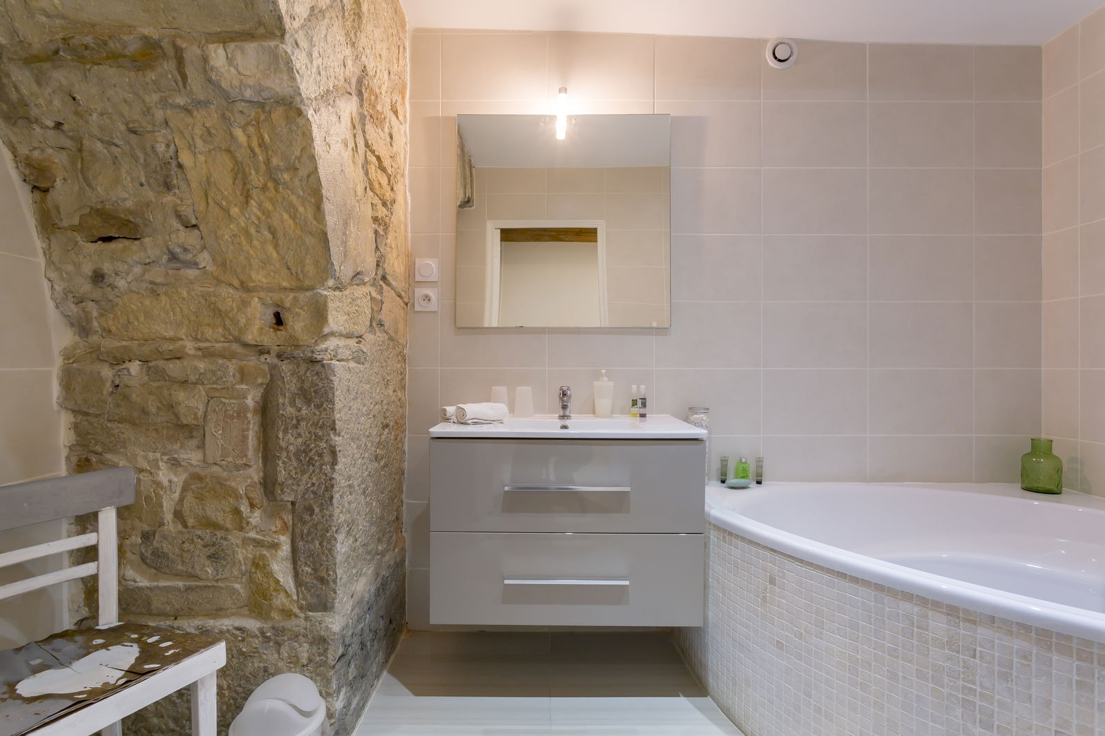 Estudio Independiente Lyon 237877