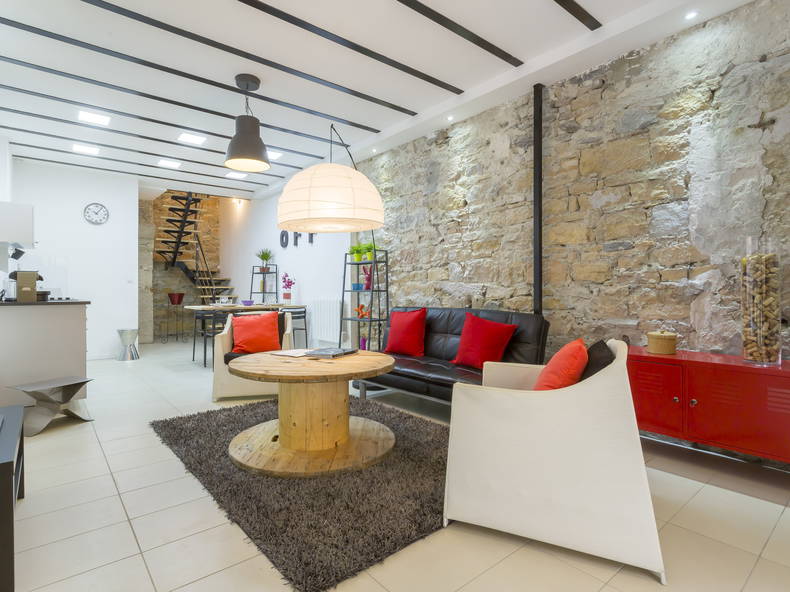 Entire Home Lyon 237925-1