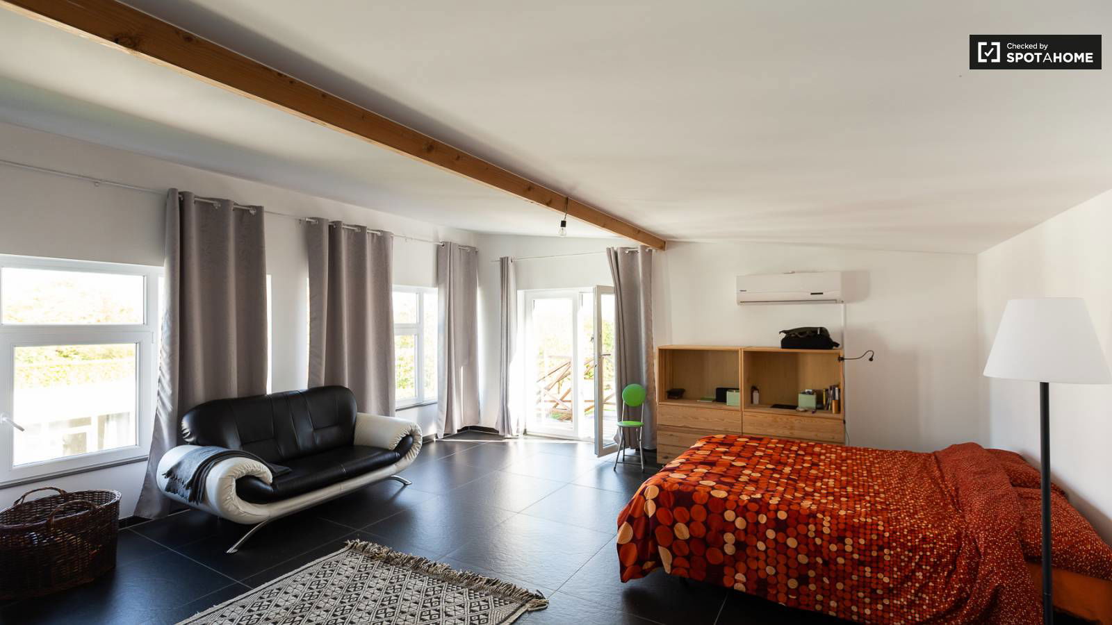 Entire Home Huldenberg 465682