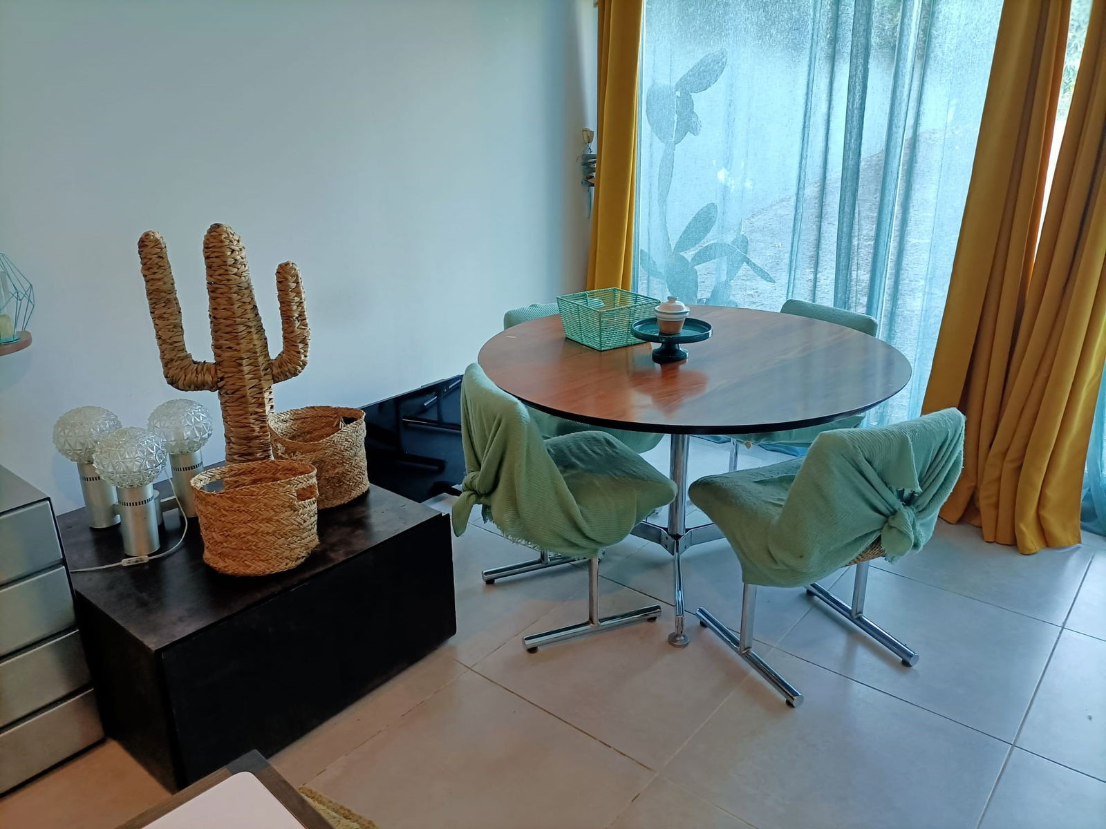 Independent Studio Antibes 85343