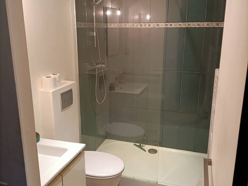 Toda La Casa Antibes 85343-4