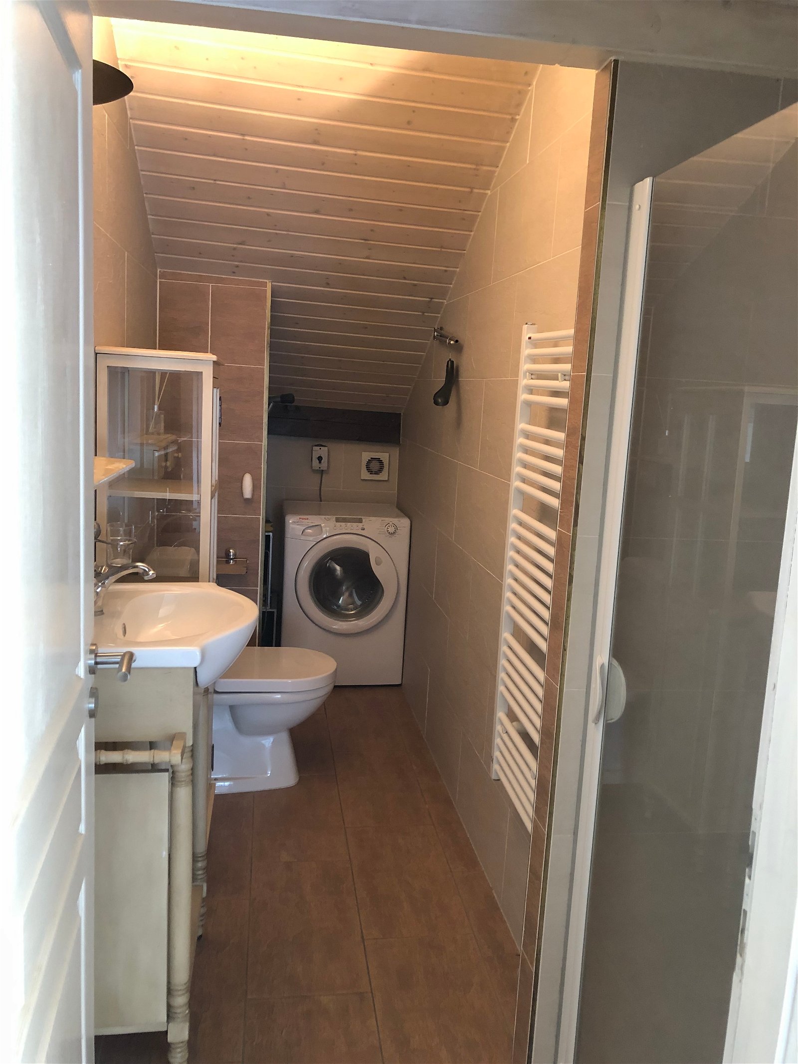 Oberoende Studio Montreux 224467