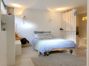 Roomlala | Loft/oficina em passagem privada