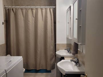 Colocation Sherbrooke 460214-8