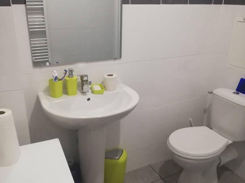 Entire Home Ollainville 249893-4