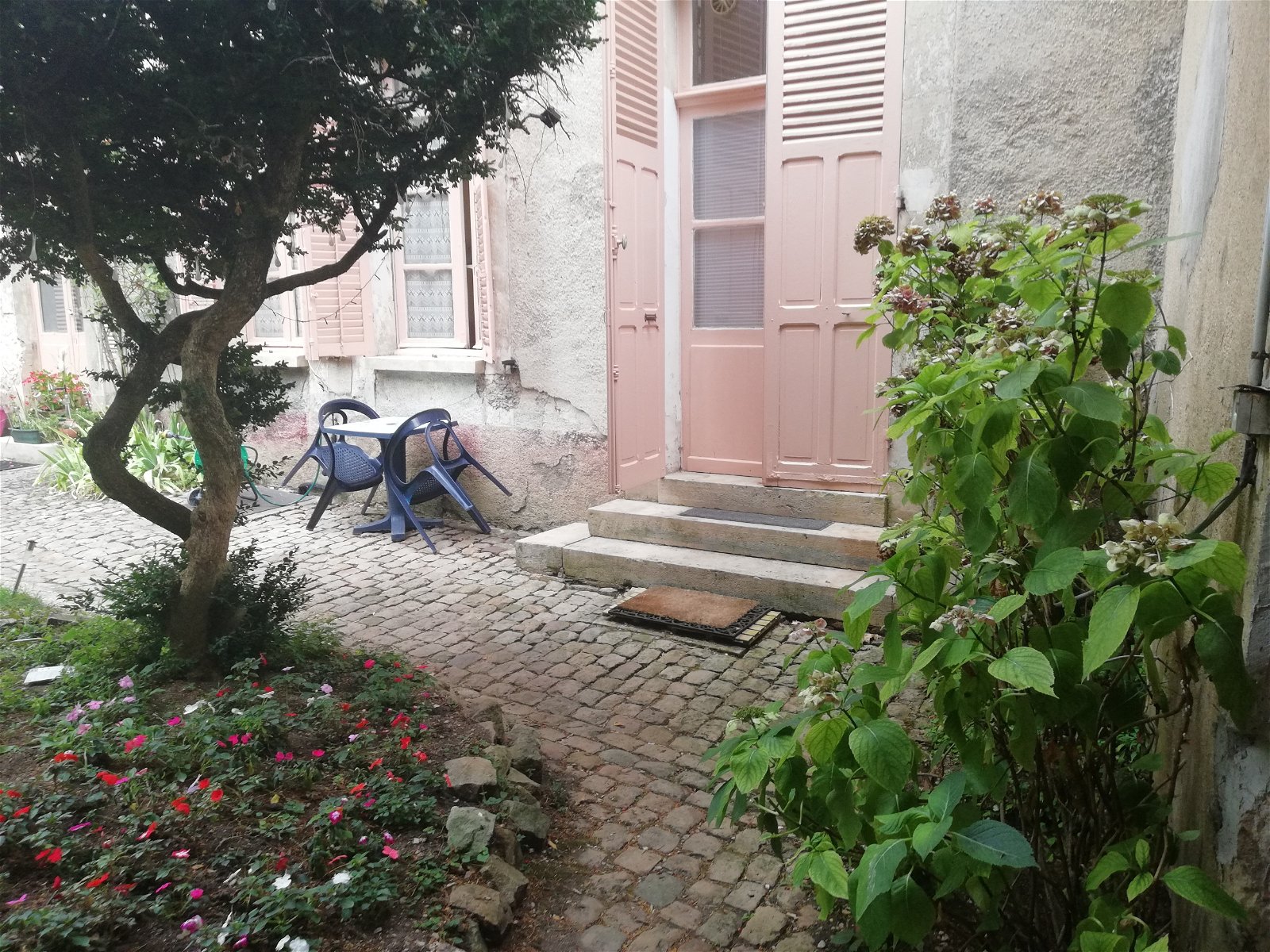 Onafhankelijke Studio Sens 149239