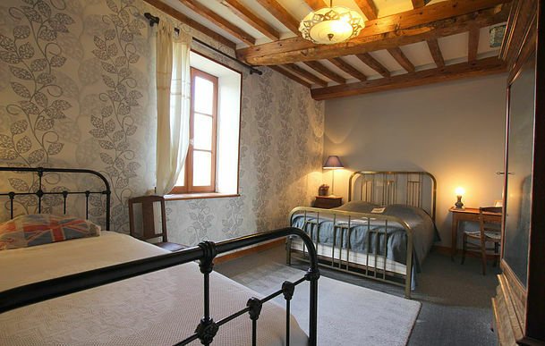 Onafhankelijke Studio Vienne-en-Bessin 25182