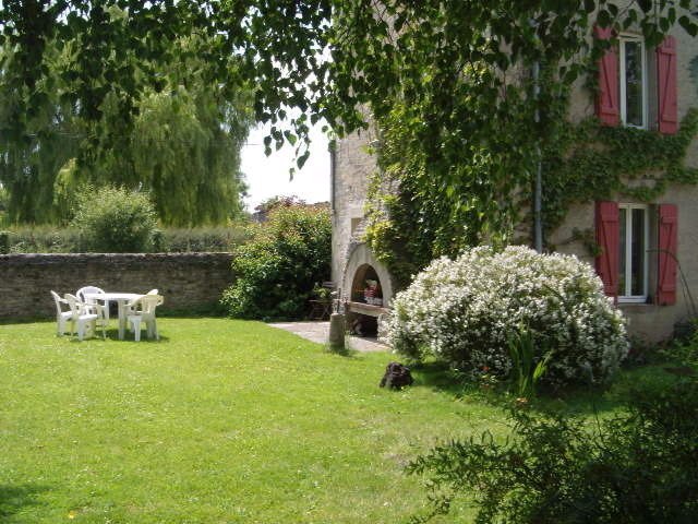 Onafhankelijke Studio Vienne-en-Bessin 25182