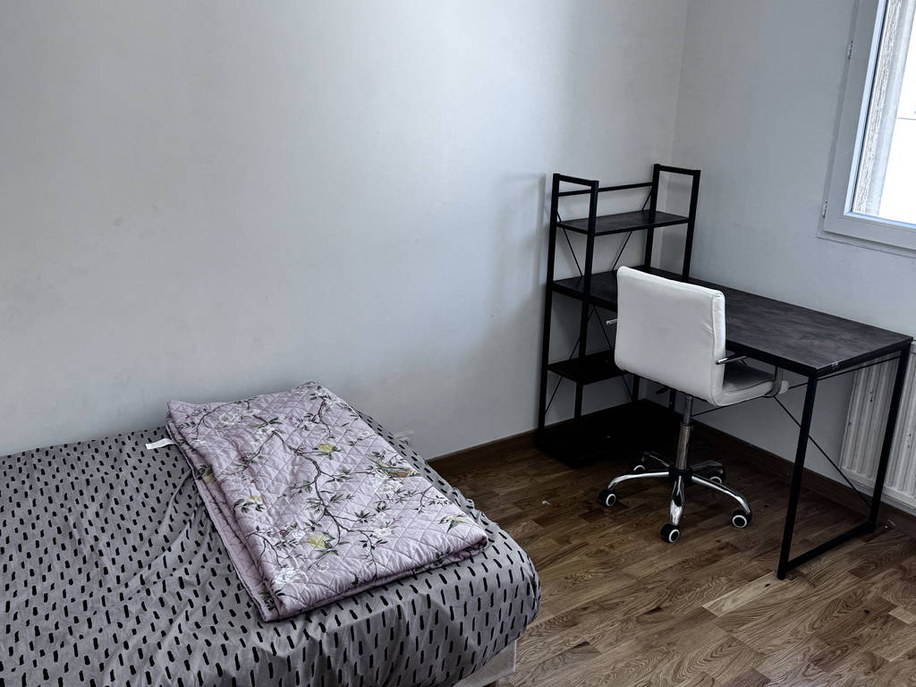 Colocation Bondy 670531-1